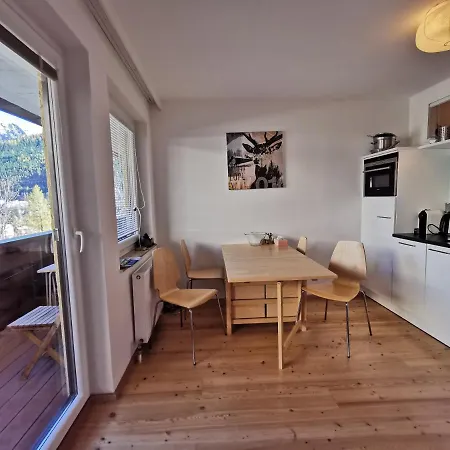 Grenzberg Aparthotel 2*
